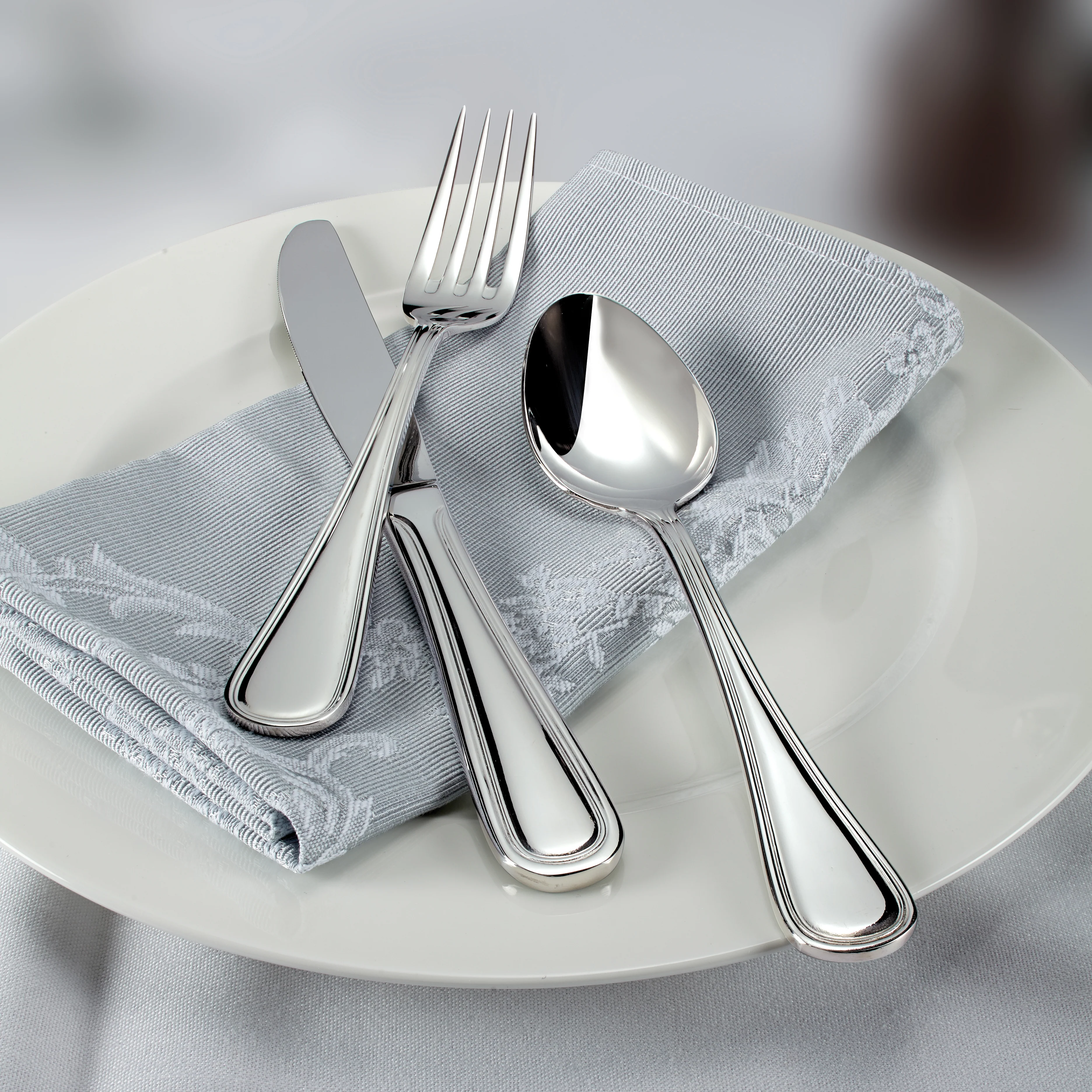 Winco 0030-051 7-1/2 Inch Dinner Fork Extra Heavy Weight Mirror Finish 18/8 Stainless Steel - Image 4