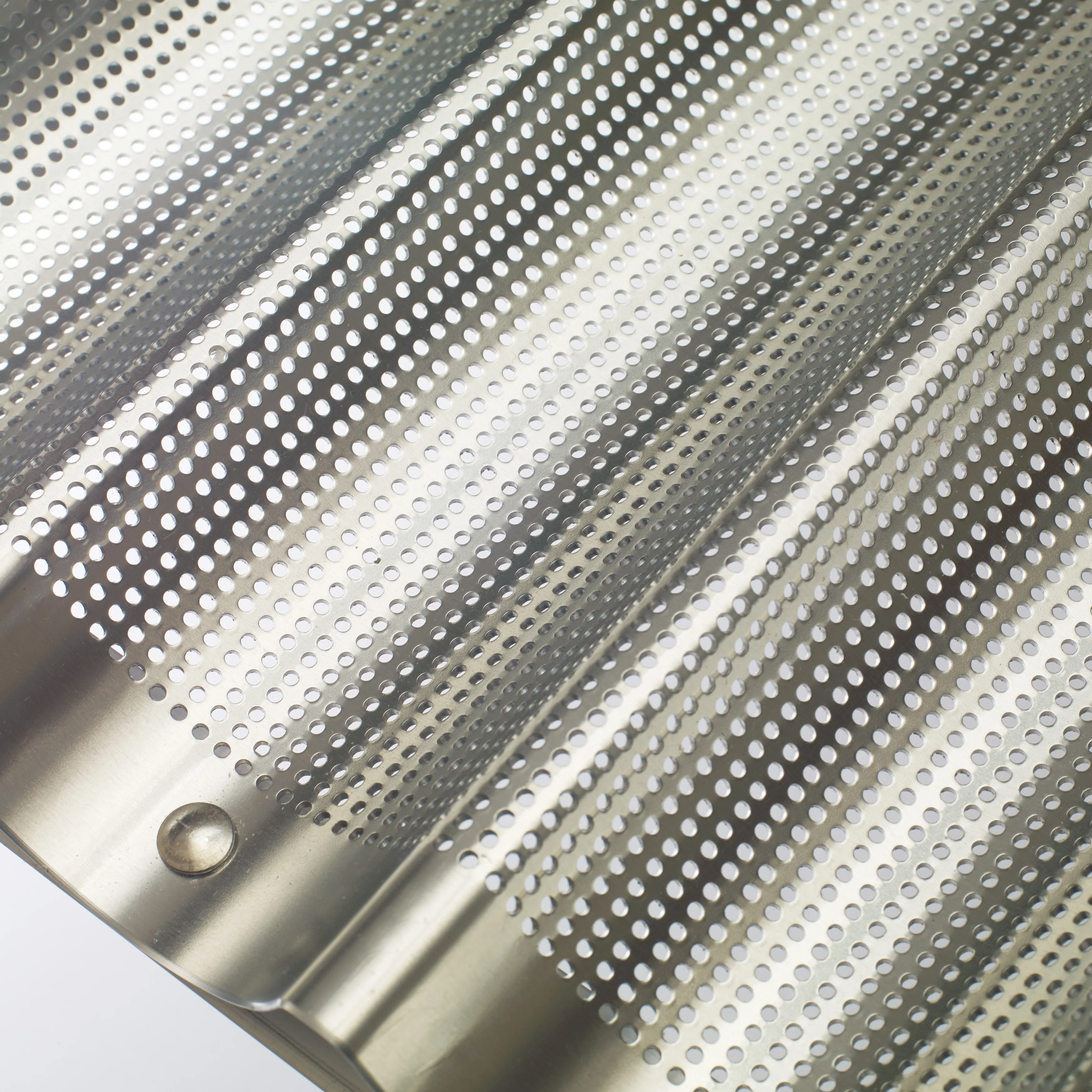 Winco ABPN-5 18 Inch Baguette Pan Perforated 16 Gauge Aluminum 5 Slots - Image 4
