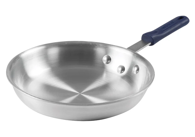 Aluminum Fry Pan with Silicone Sleeve - Winco AFP-10A-H 10 Inch Gladiator - Image 3