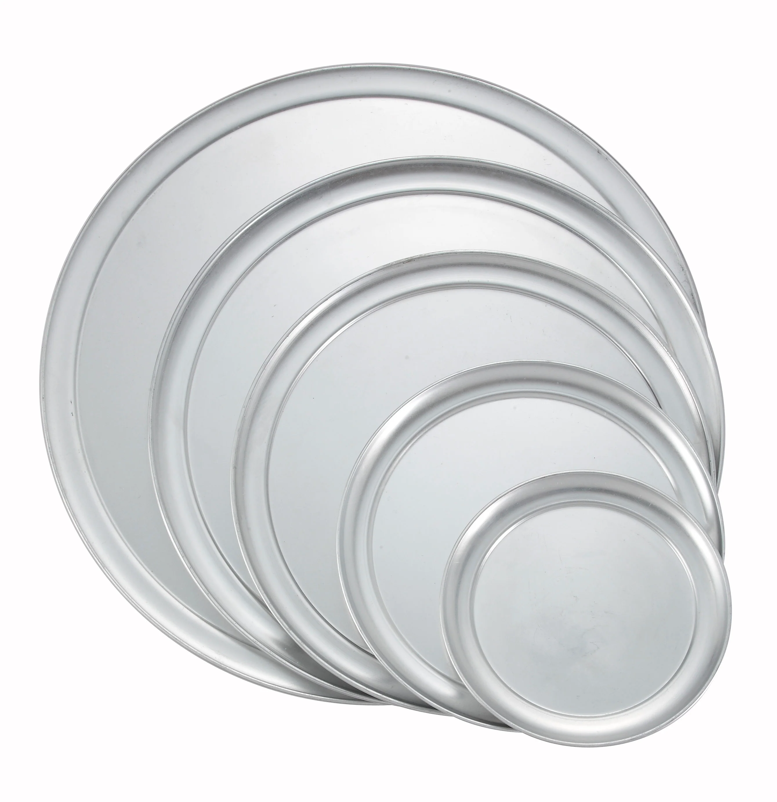 Winco APZT-15 15 Inch Diameter Round Pizza Pan Aluminum with Wide Rim - Image 3