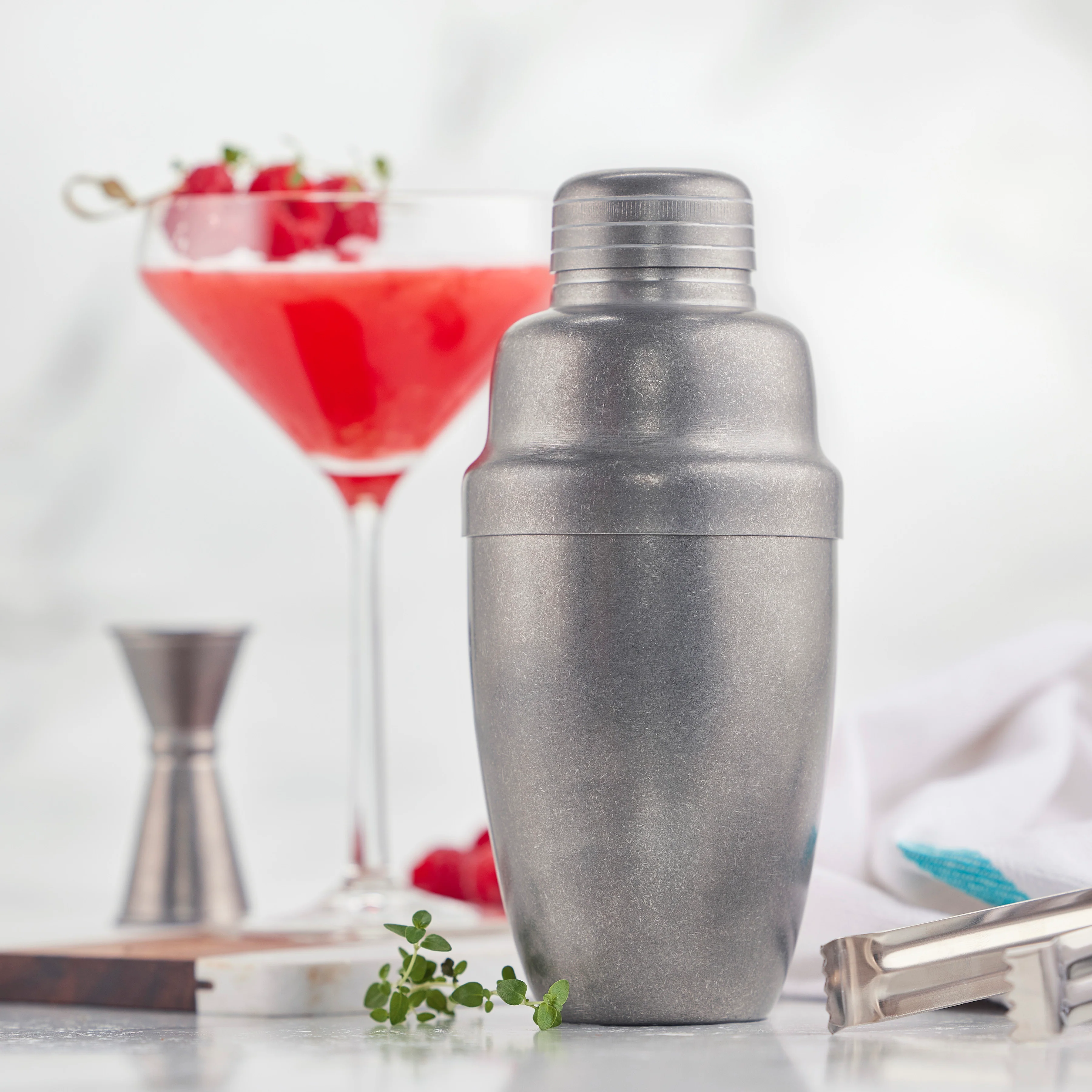 Winco BASS-16CS 16 Oz Shaker Set Gas Bar Cocktail Shaker Heavyweight Stainless Steel Crafted Finish - Image 4
