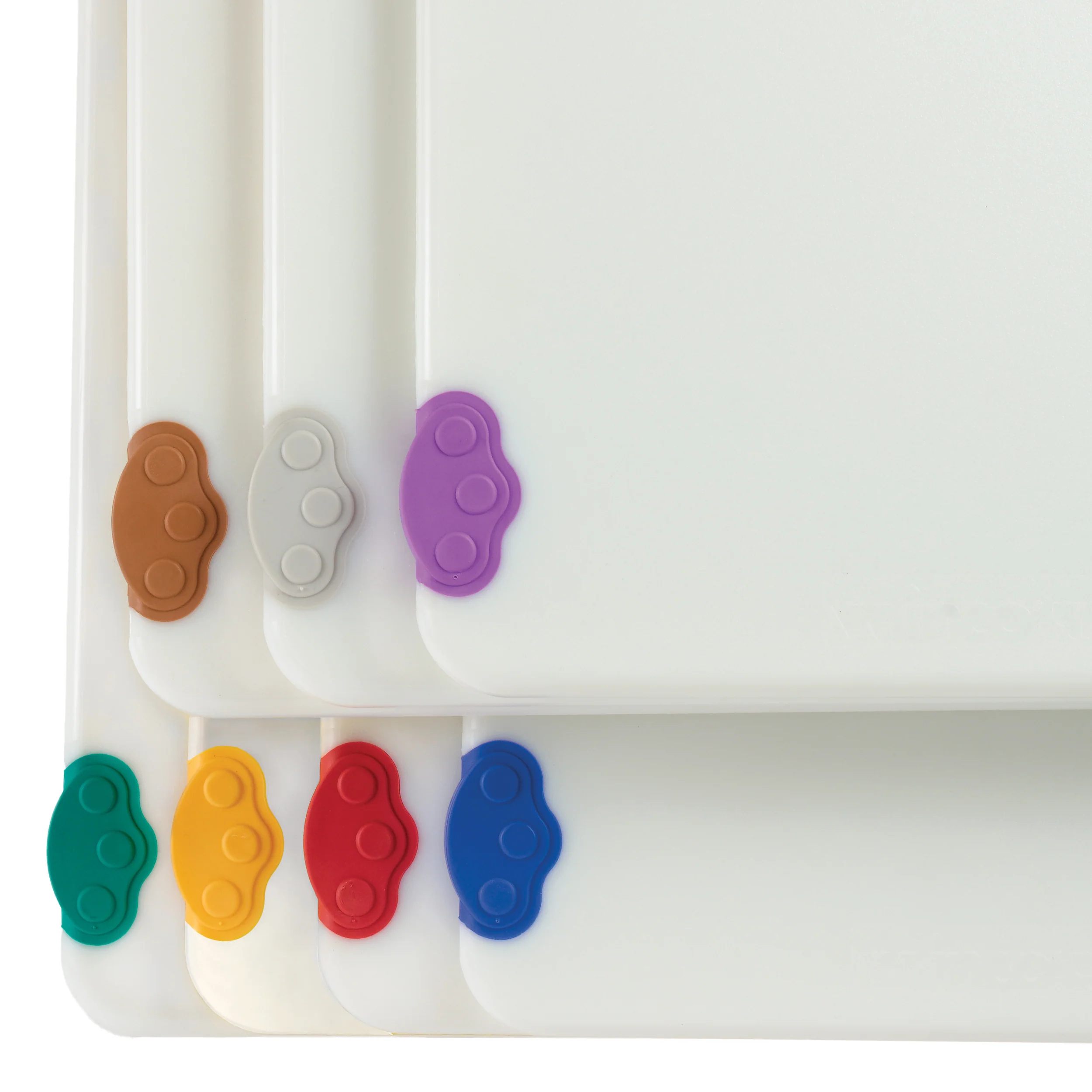 Winco CBN-1218GR 12 Inch Rectangular Cutting Board with Rubber Grip Green Co-polymer - Image 4