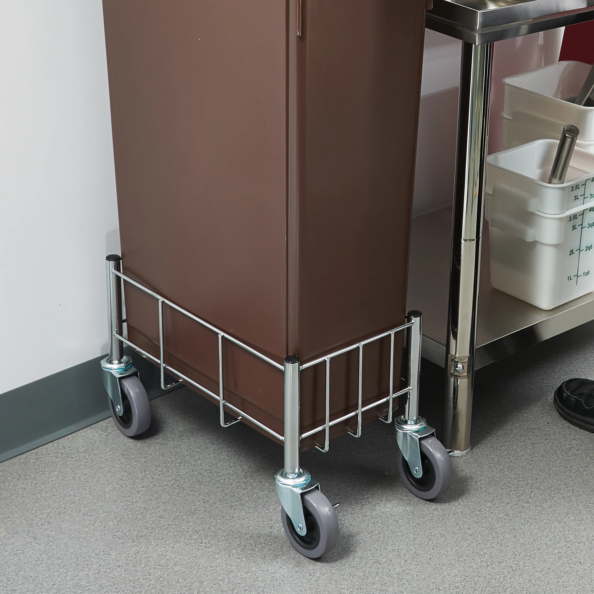 Winco DWR-1708 9-1/2 Inch Rectangular Trash Can Cart Steel with Casters - Image 4