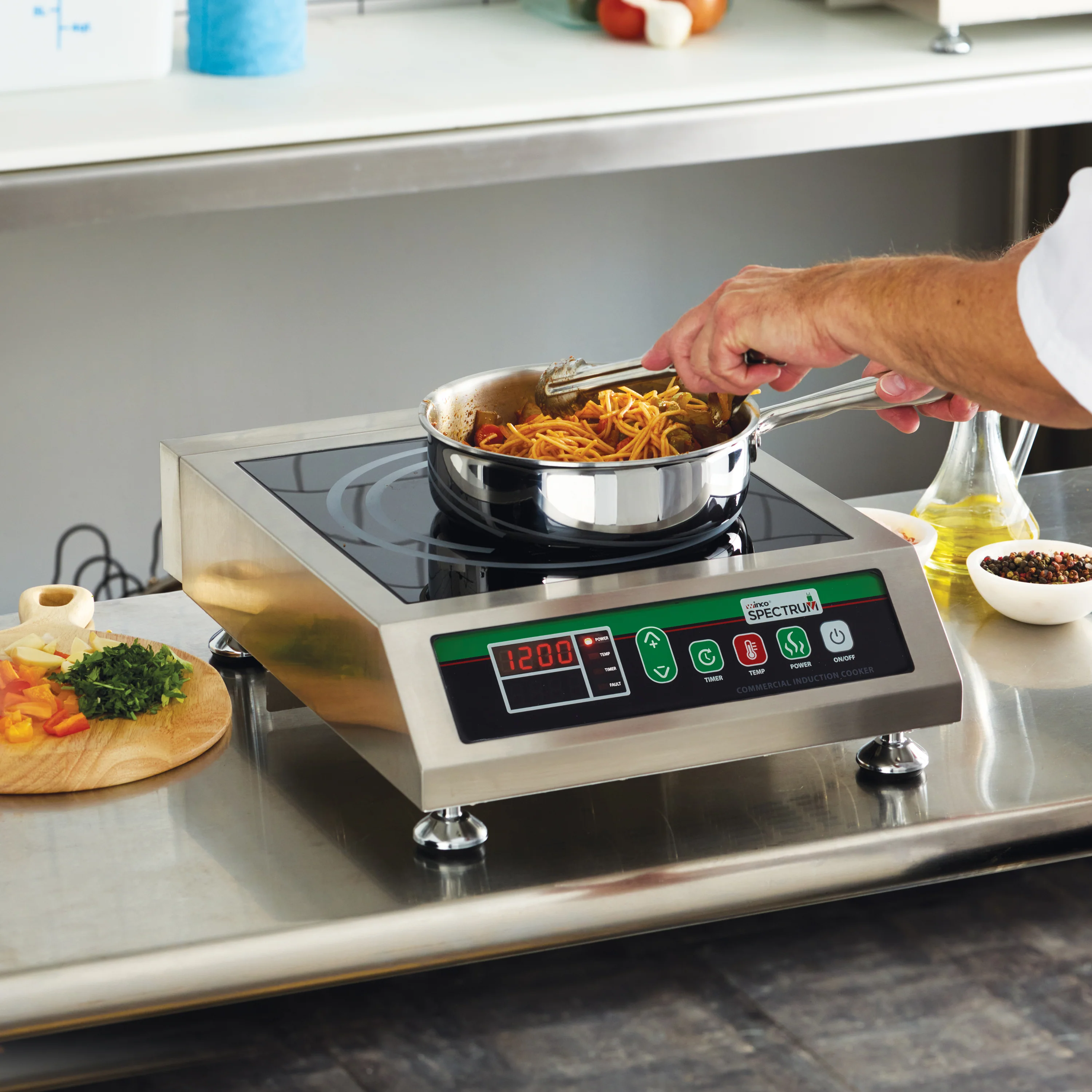 Winco EICS-34 14 Inch Electric Induction Cooker Ceramic Glass Surface - Image 3
