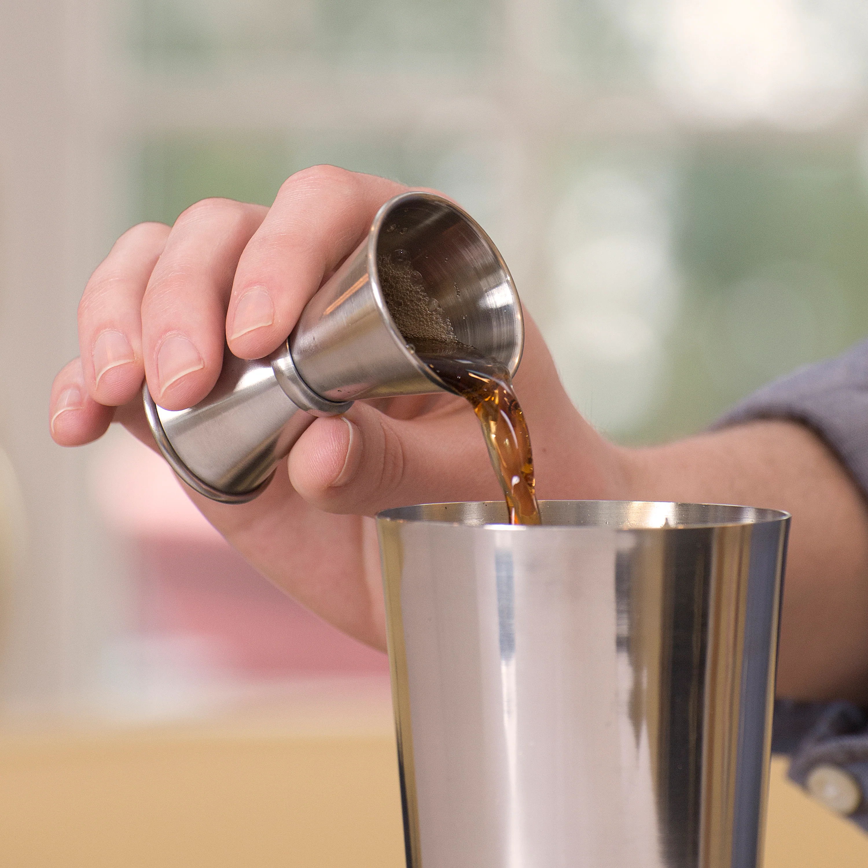 Winco J-7 1/2 Oz. to 1 Oz. Japanese-style Jigger with Rolled Rim Stainless Steel - Image 4